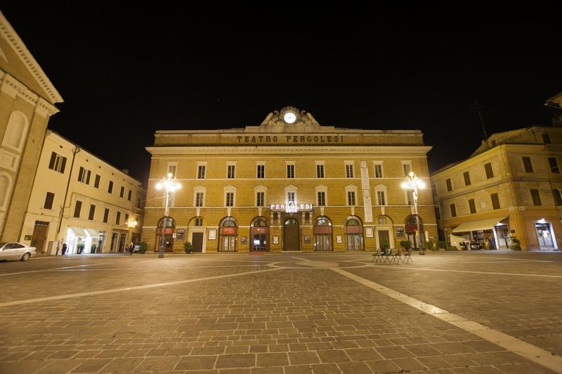 Porta Mazzini Affittacamere Йези Екстериор снимка